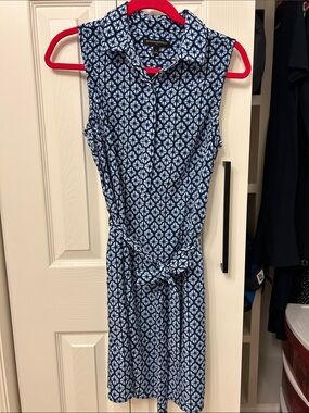Banana Republic Navy & White Geometric Sleeveless Midi Dress